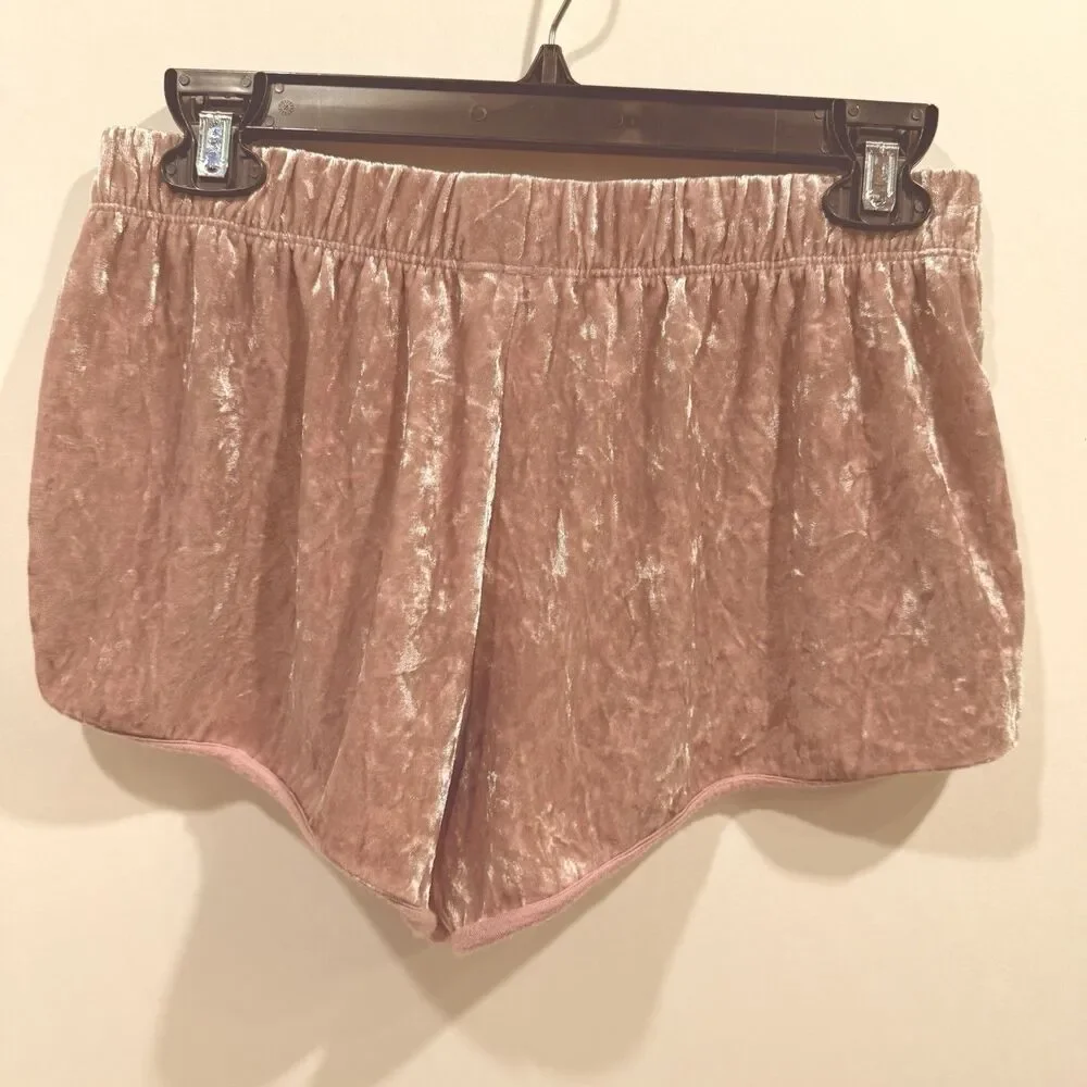L.A. Hearts Women Velvet Shorts Size M champagne Color